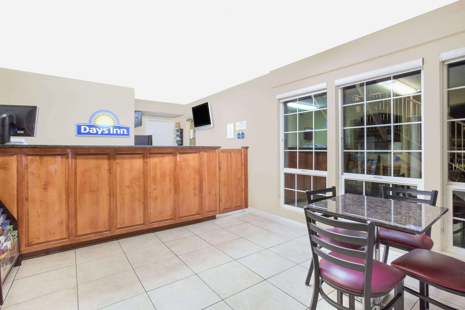 Days Inn by Wyndham Turlock