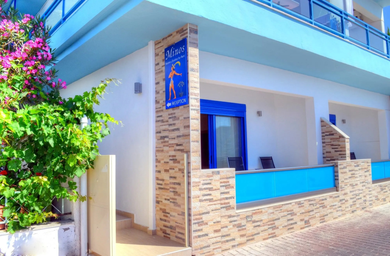 Minos Boutique Hotel