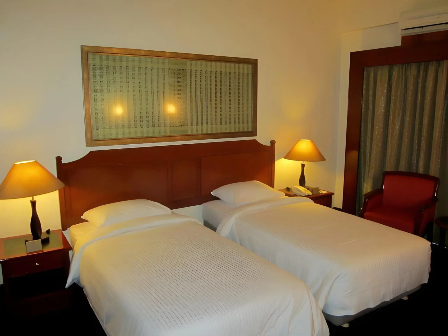 Rainbow Paradise Beach Resort