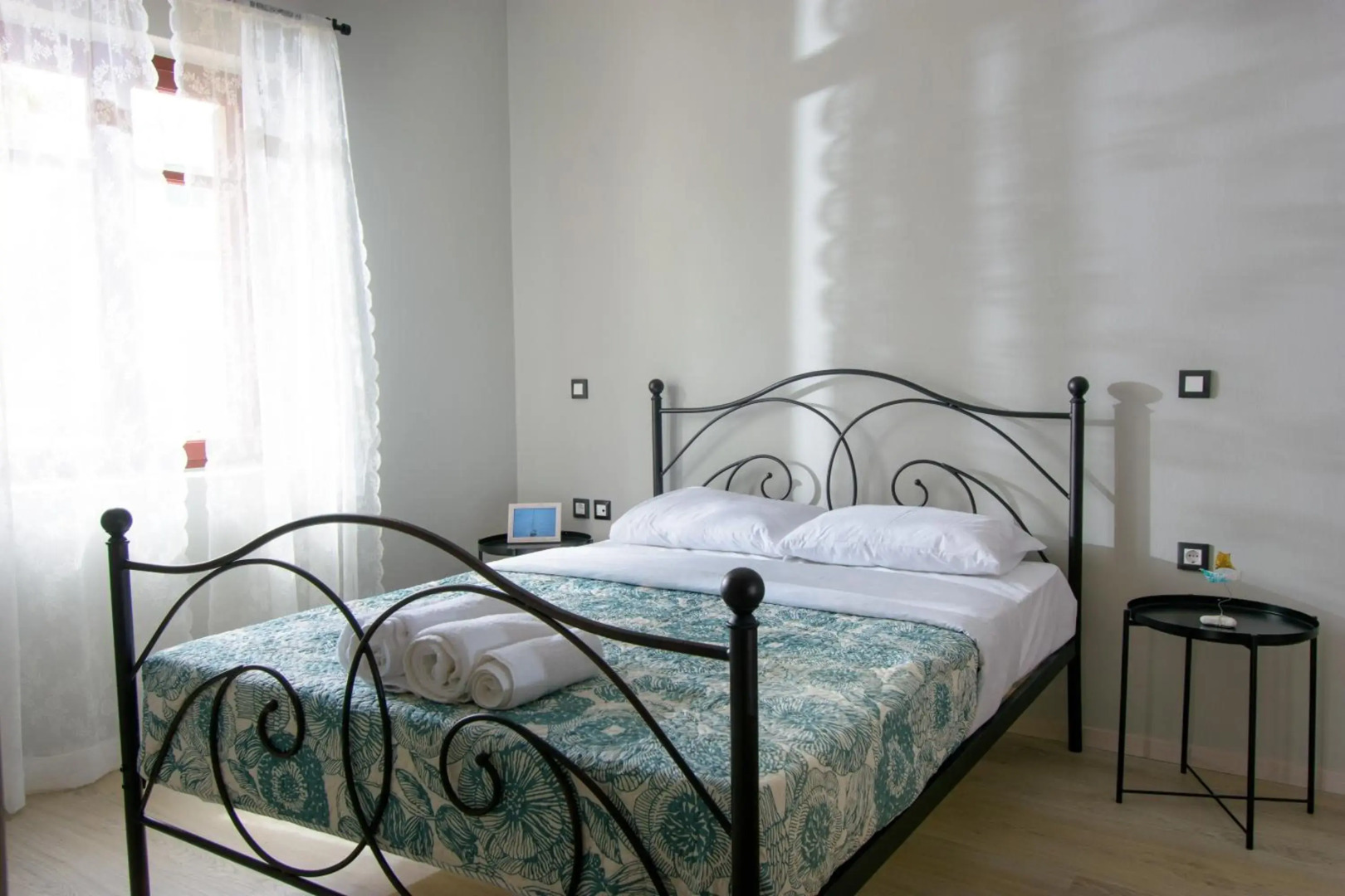 Pavlakis Lemon-Tree House