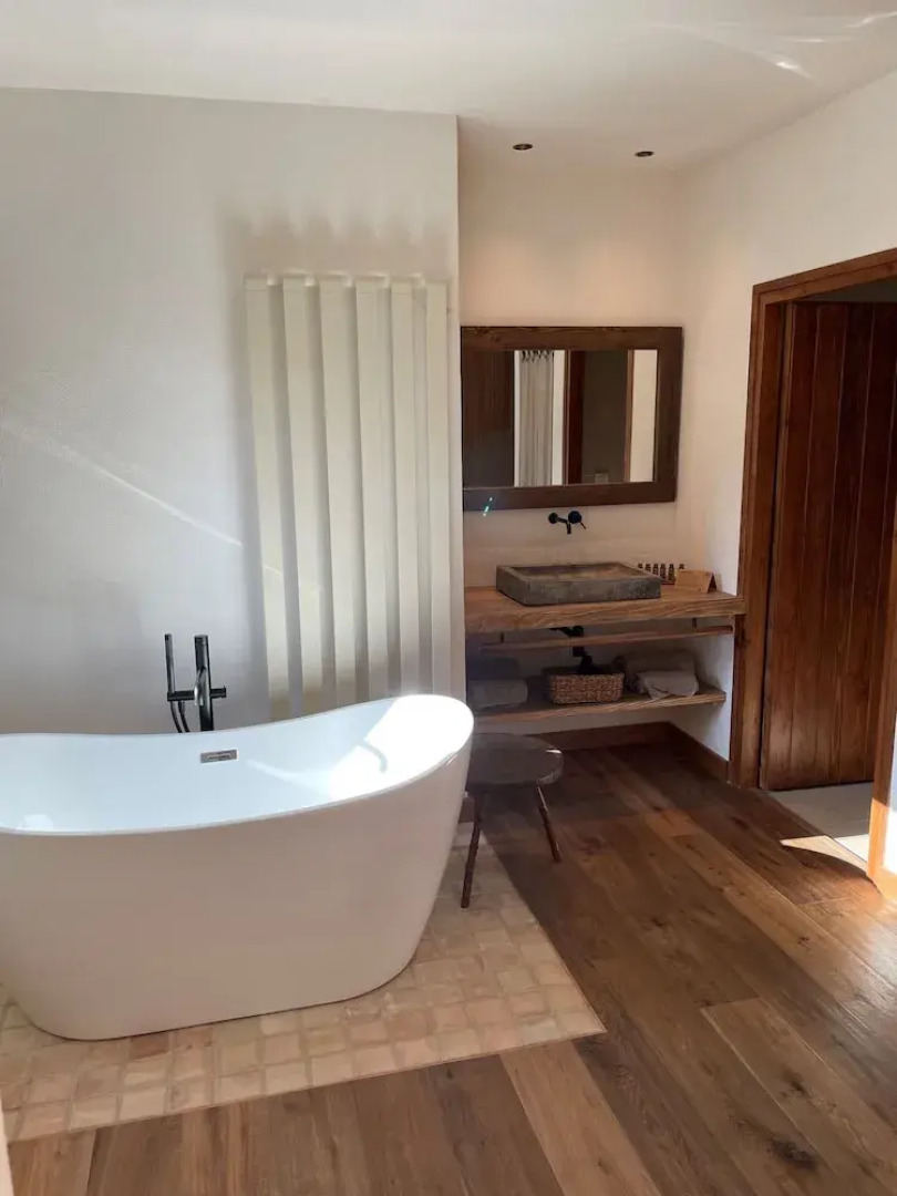 Hotel Boutique Vila Santa Lucia