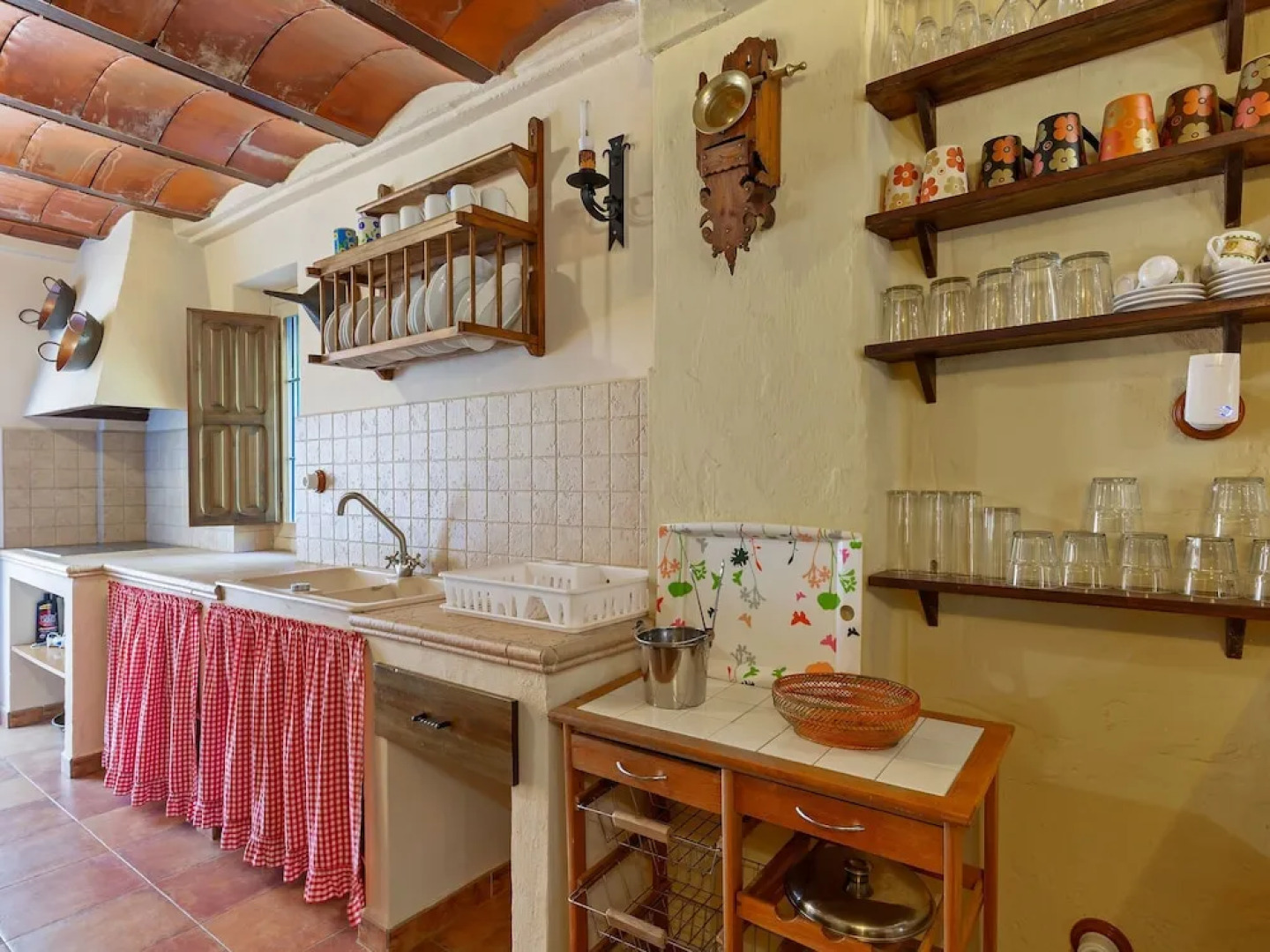 Delightful Mansion in Huétor-Tájar near Sea