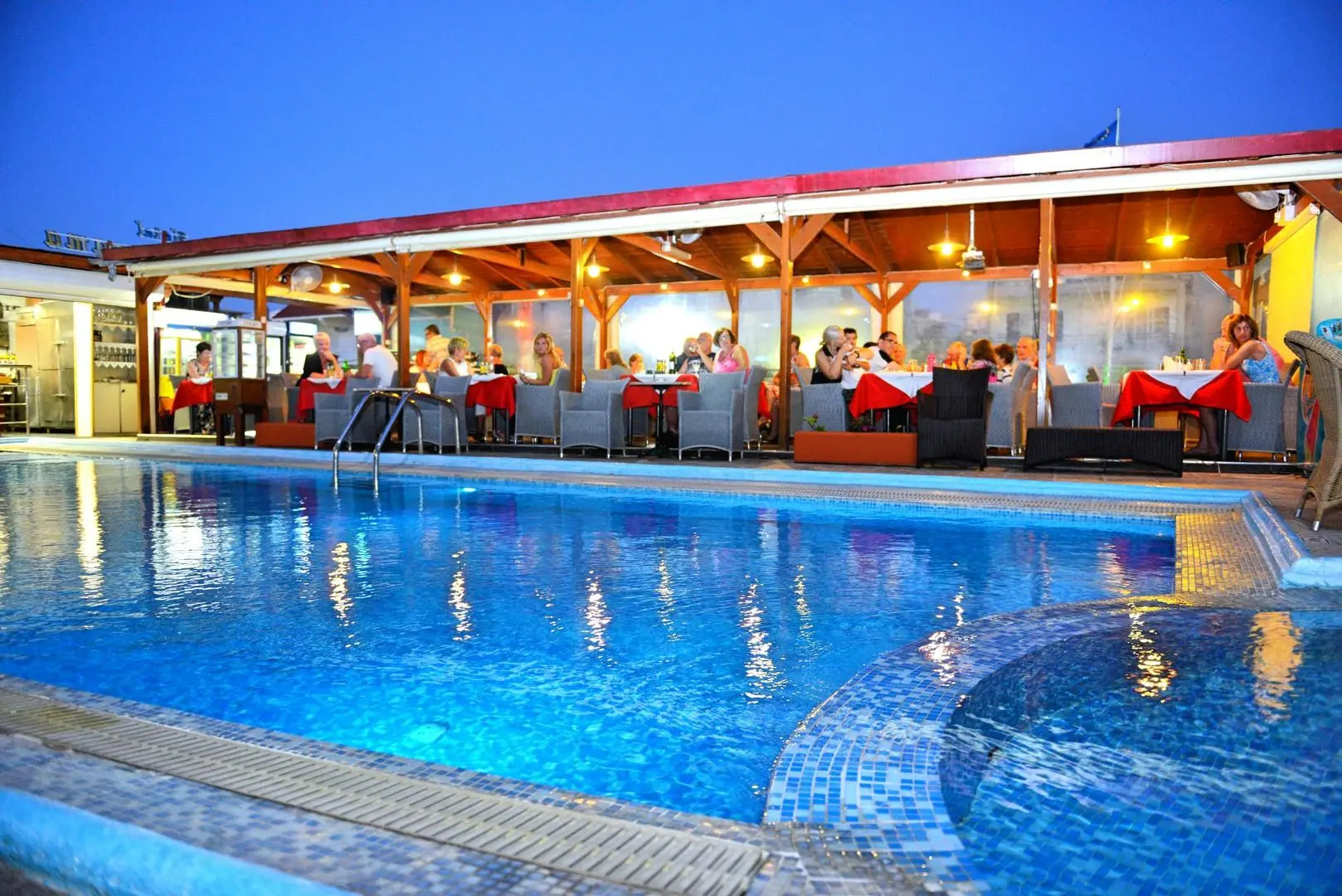 Panorama Hotel Apartments