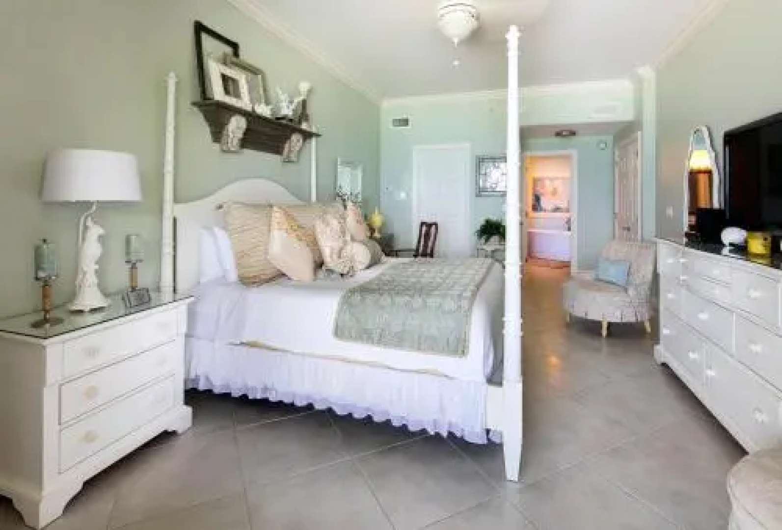 South Bay Beach Club Villa 11