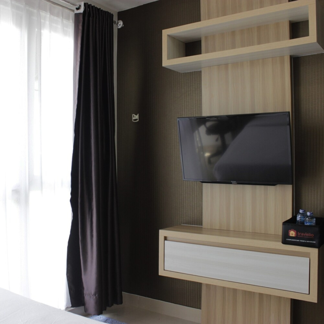 Wonderful Studio at Taman Melati Jatinangor Apartment with Mountain View