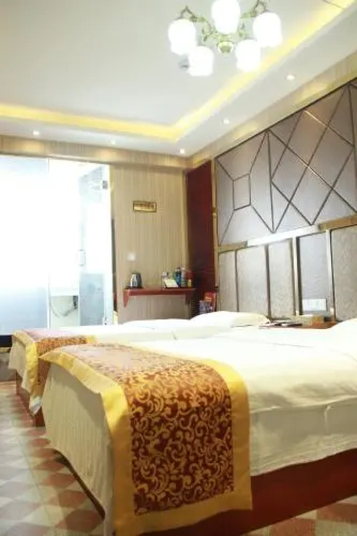 Bazhong Xinchen Business Inn