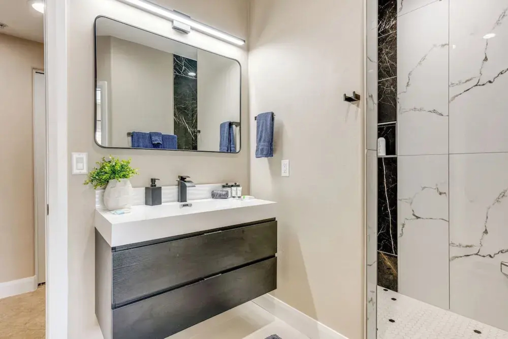 Mesquite Apartment: Walk to Wolf Creek Golf Club!