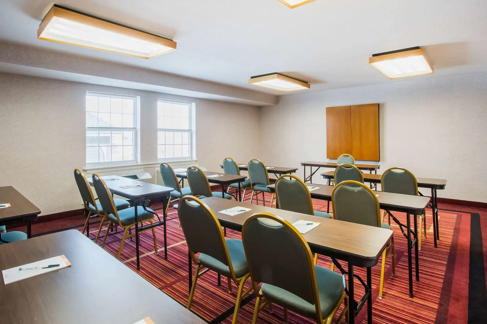 Holiday Inn Express St Albans by IHG