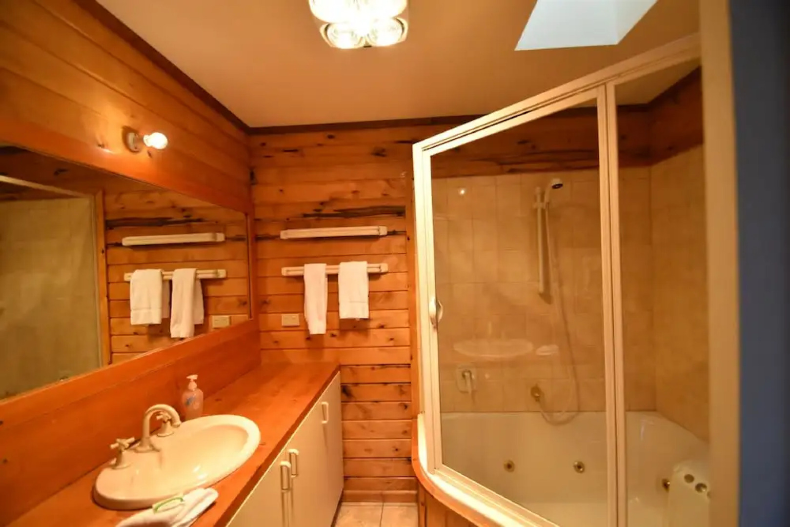 Freycinet On The Bay