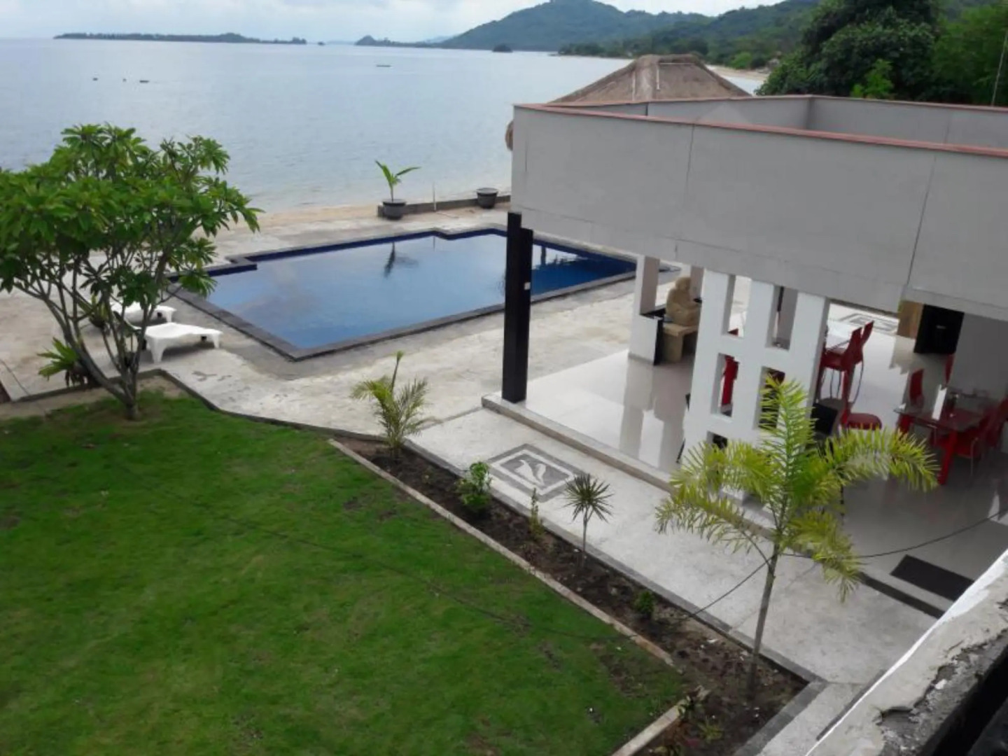 Silver Fern Beach Retreat