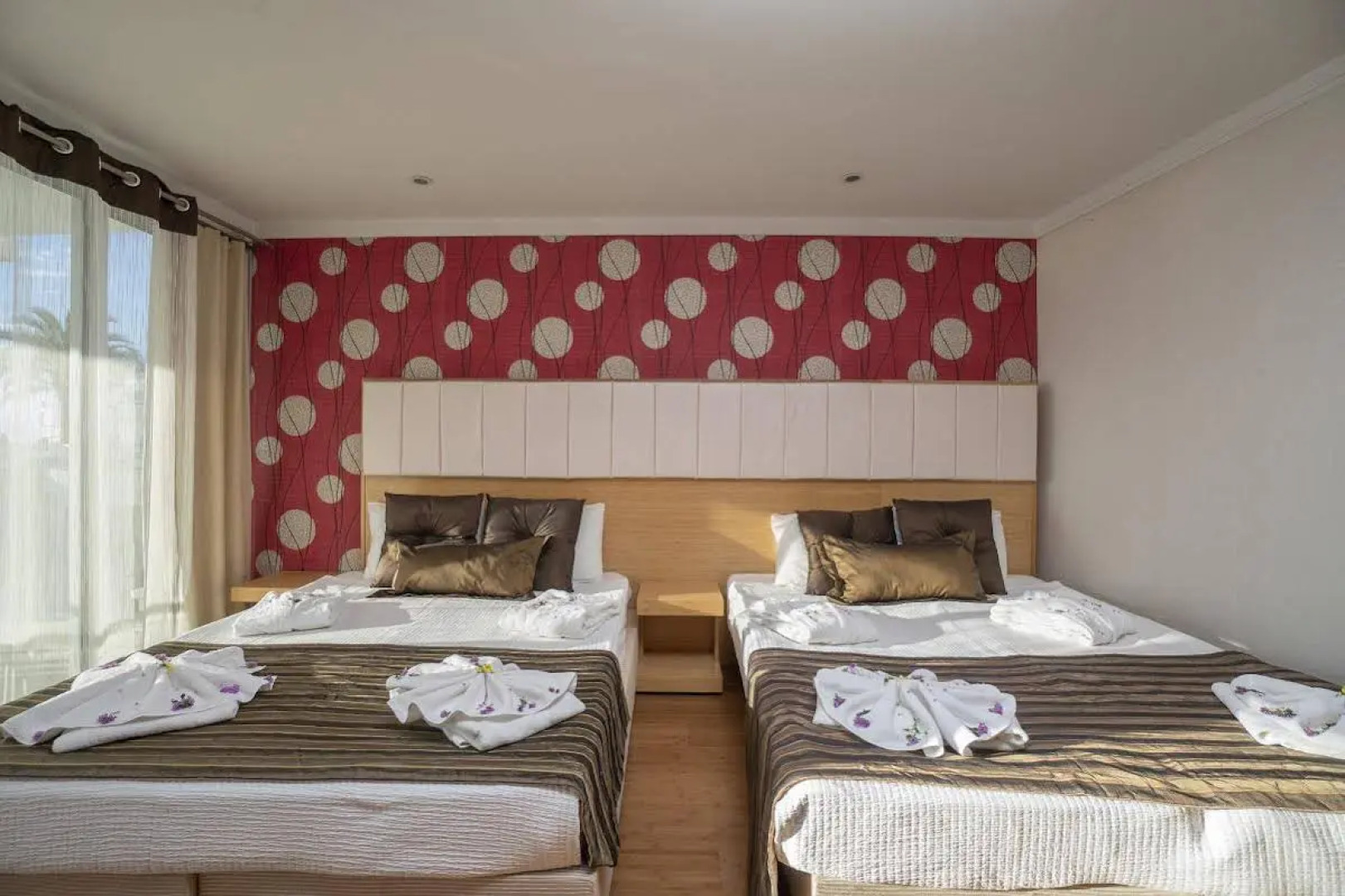 Maira Deluxe Resort Hotel