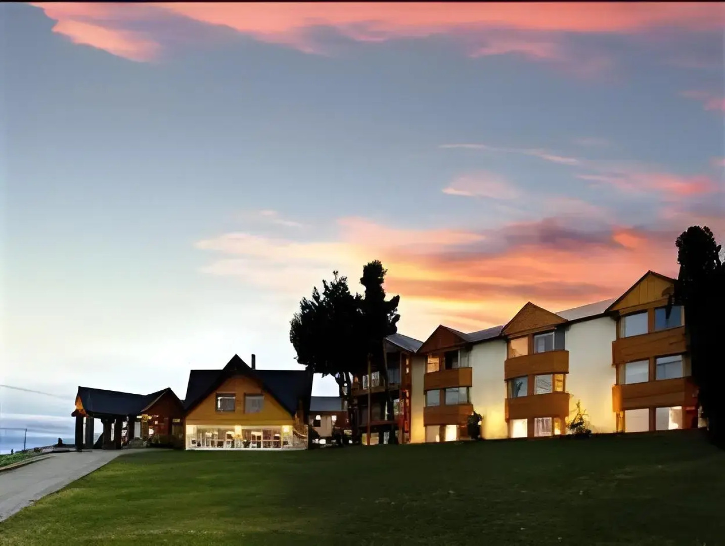 Mirador del Lago Hotel