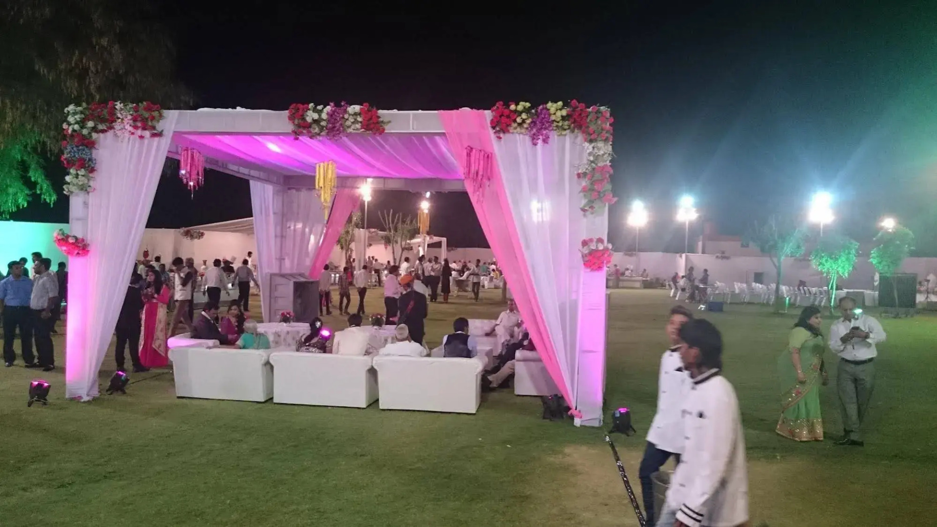 Hotel Royal Celebration Inn