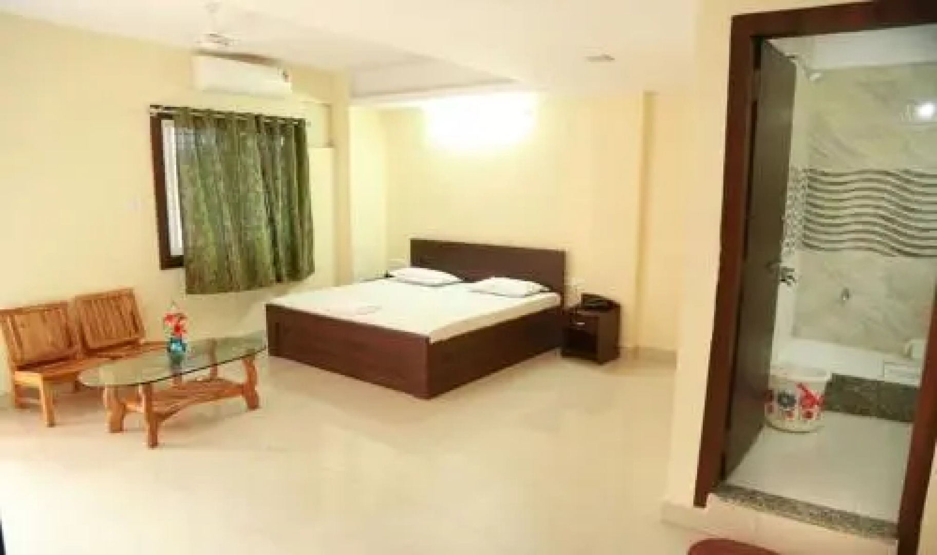 Hotel Shri Narayan palace