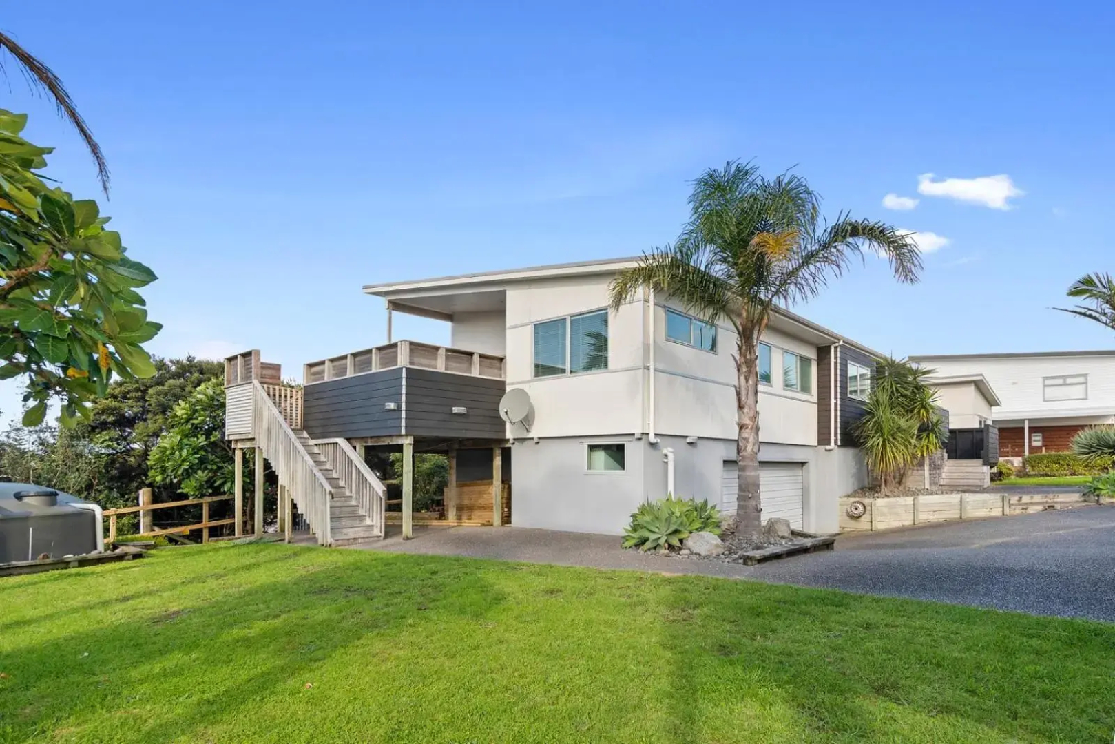 The Nautical Bach - Mangawhai Heads Holiday Home
