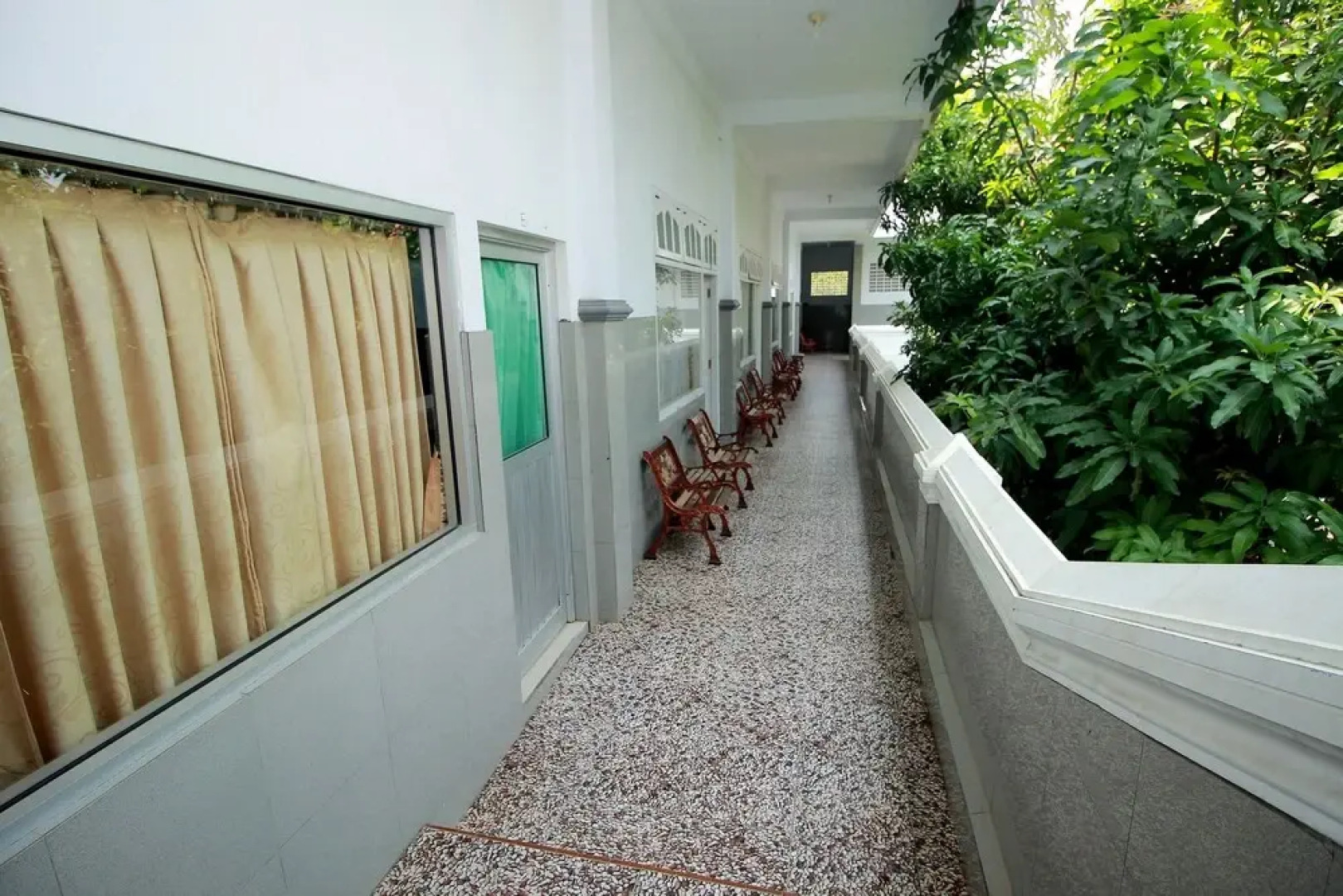 OYO 1669 Hotel Vista Syariah