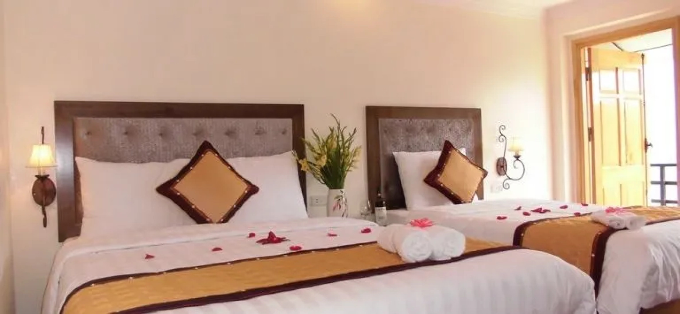 Eden Mountain View Hotel