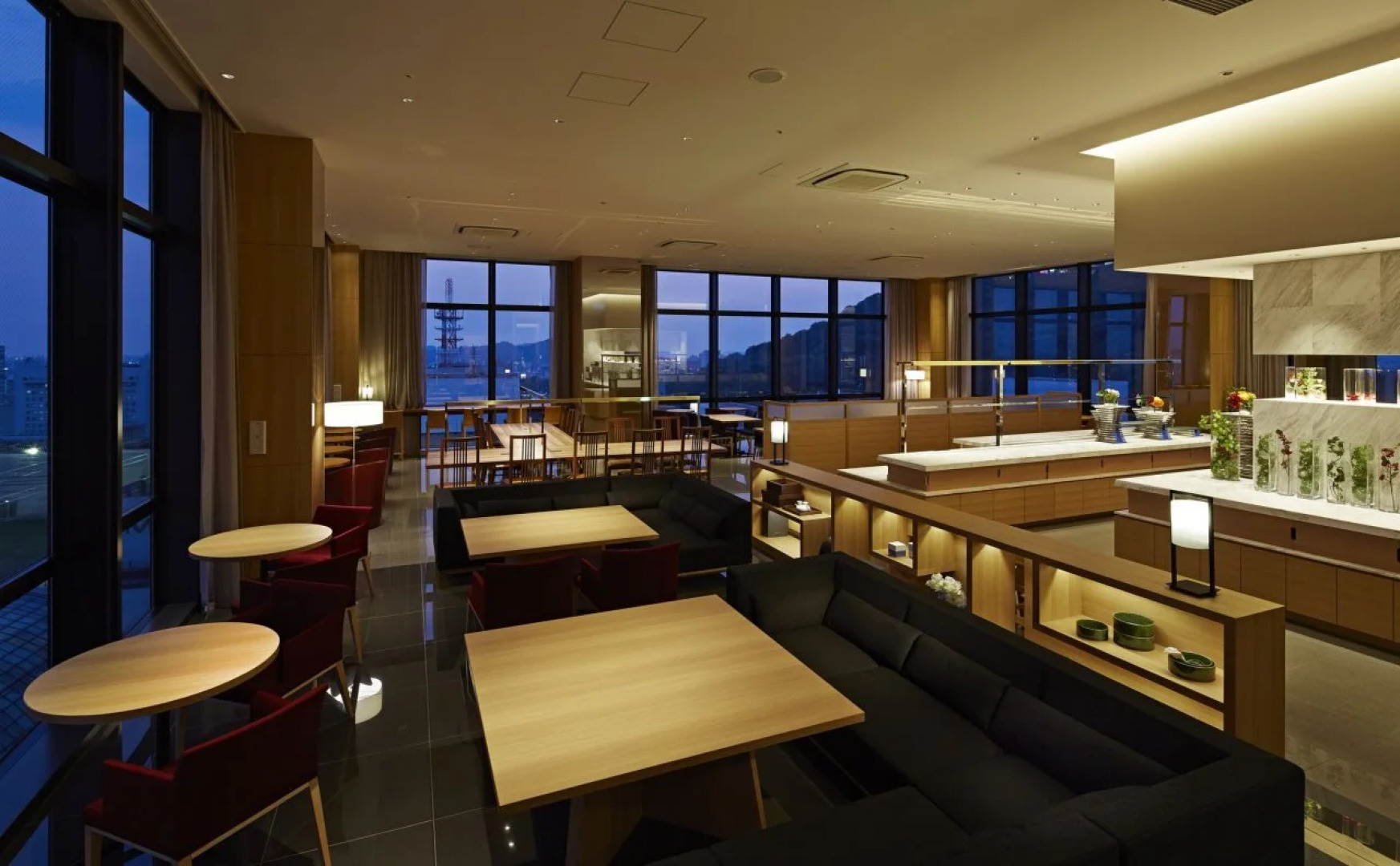 Candeo Hotels Matsuyama Okaido