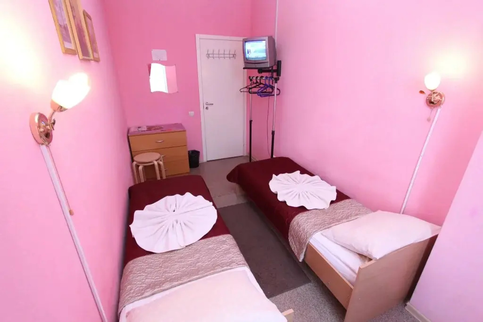 Geralda Ekonom otel' na Pushkinskoy 11