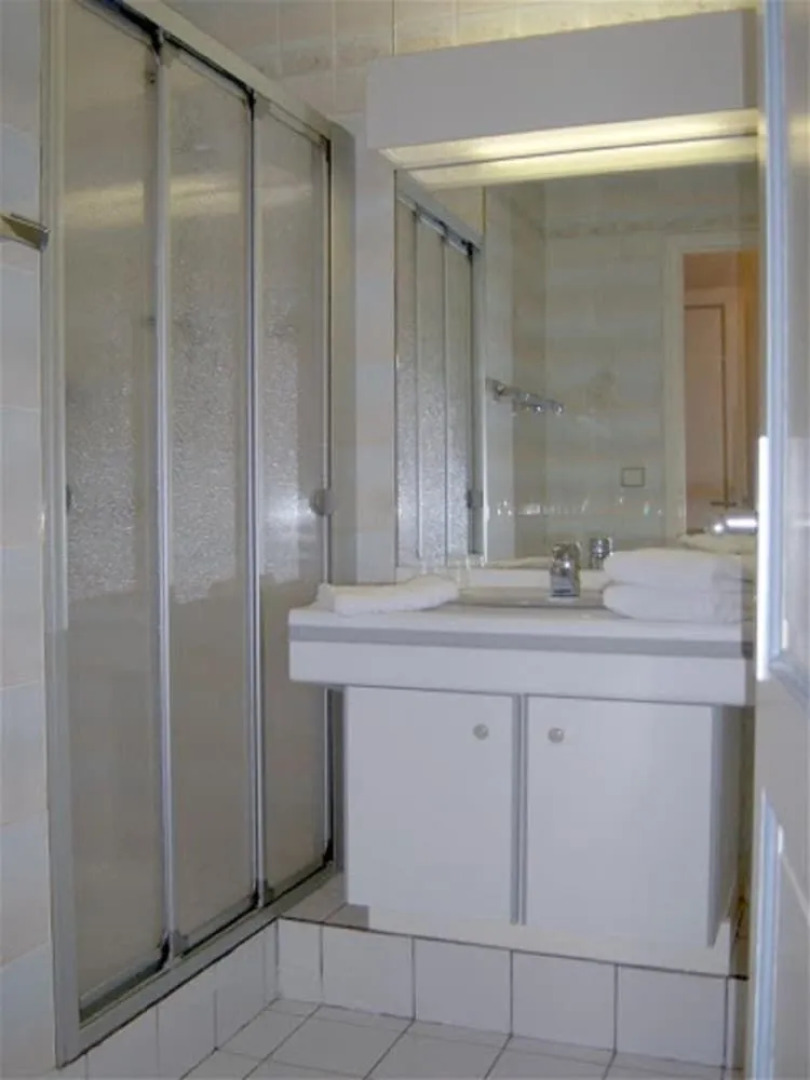 Village Club Yravals