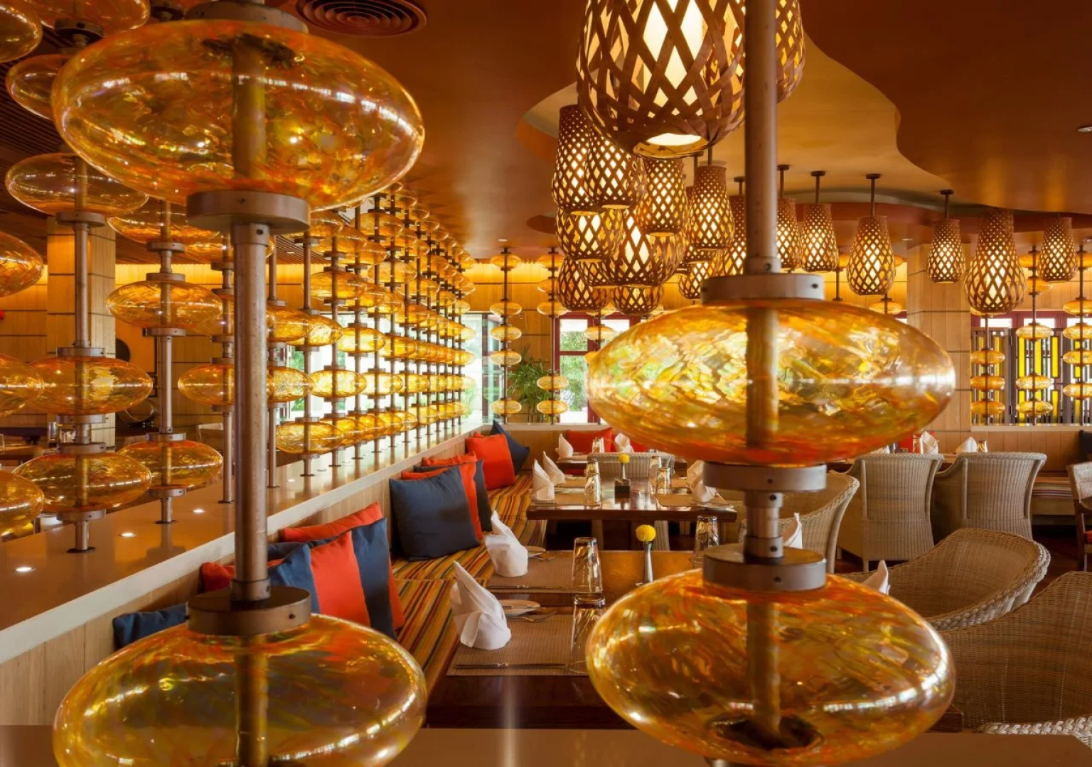 Отель Centara Grand Beach Resort Phuket 
