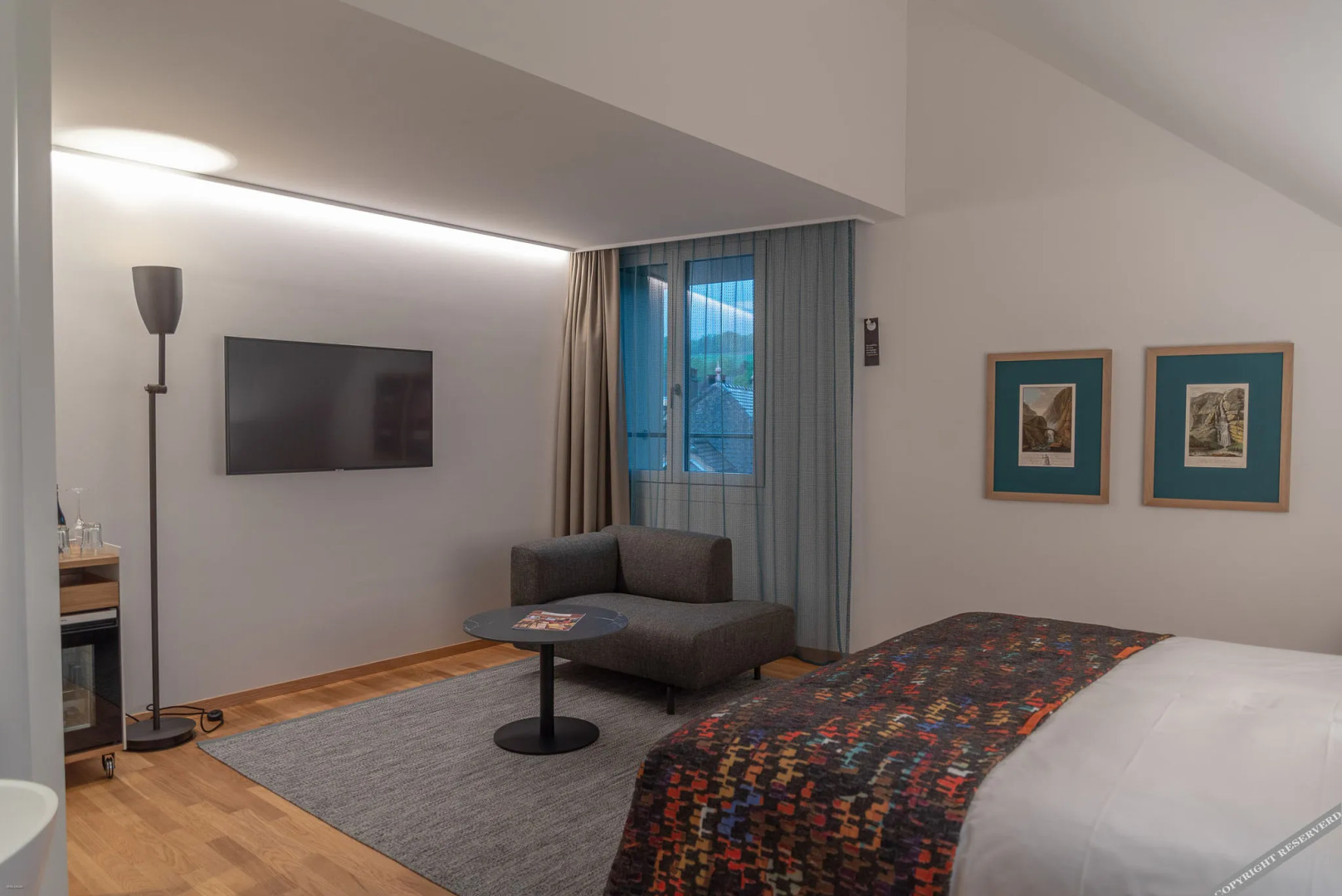 Отель Caspar Swiss Quality