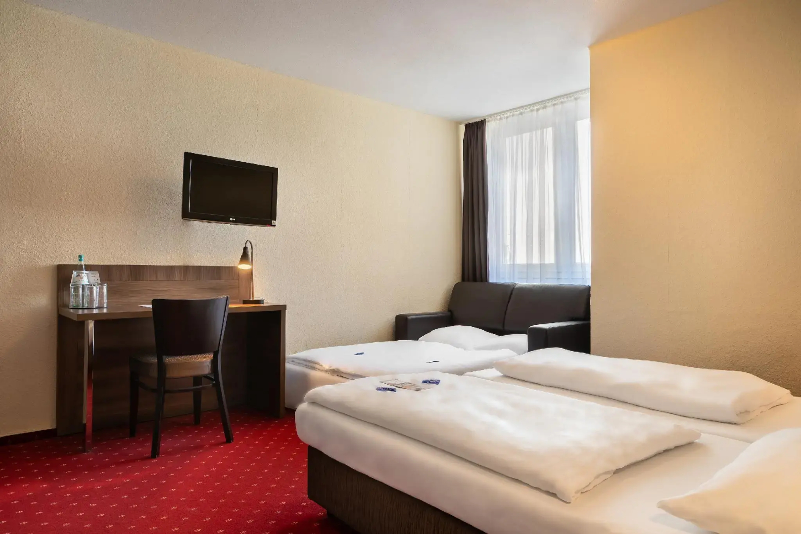 Hotel Leonet