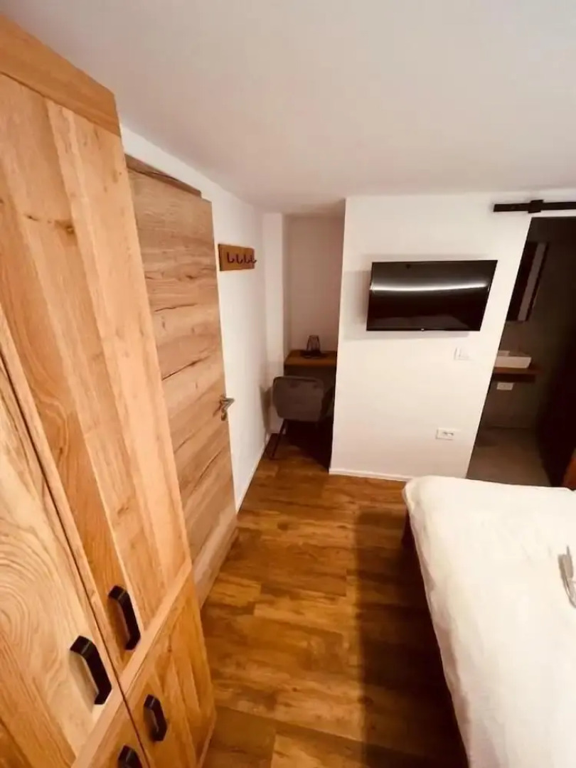 PJagodic Hotel Cerklje