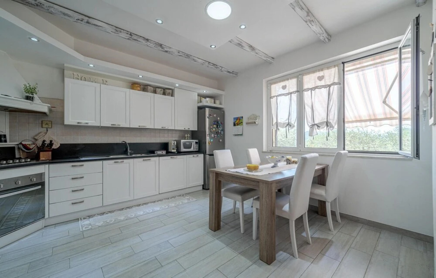 Amazing Home in Chiavari With Outdoor Swimming Pool, 5 Bedrooms and Wifi