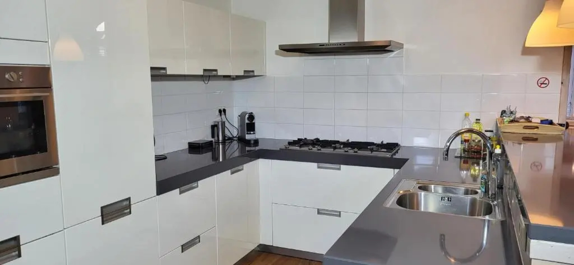 The Black House - Luxurious Holiday Villa Zeewolde