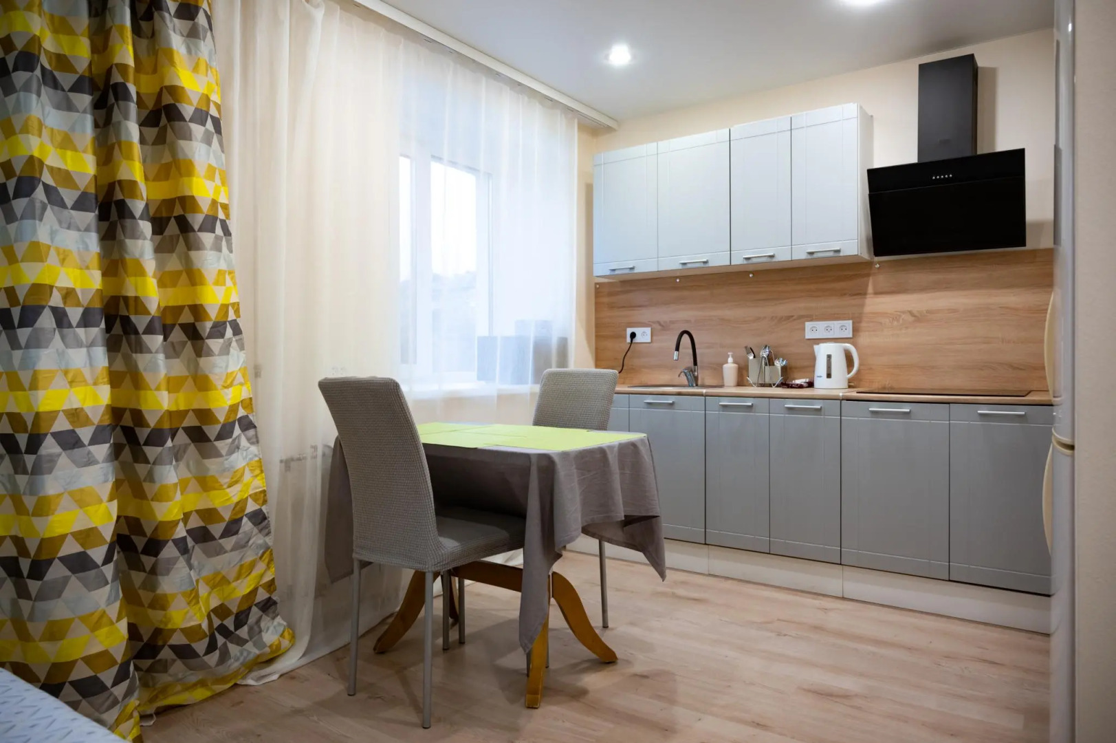 Атмосфера на улице Ленина