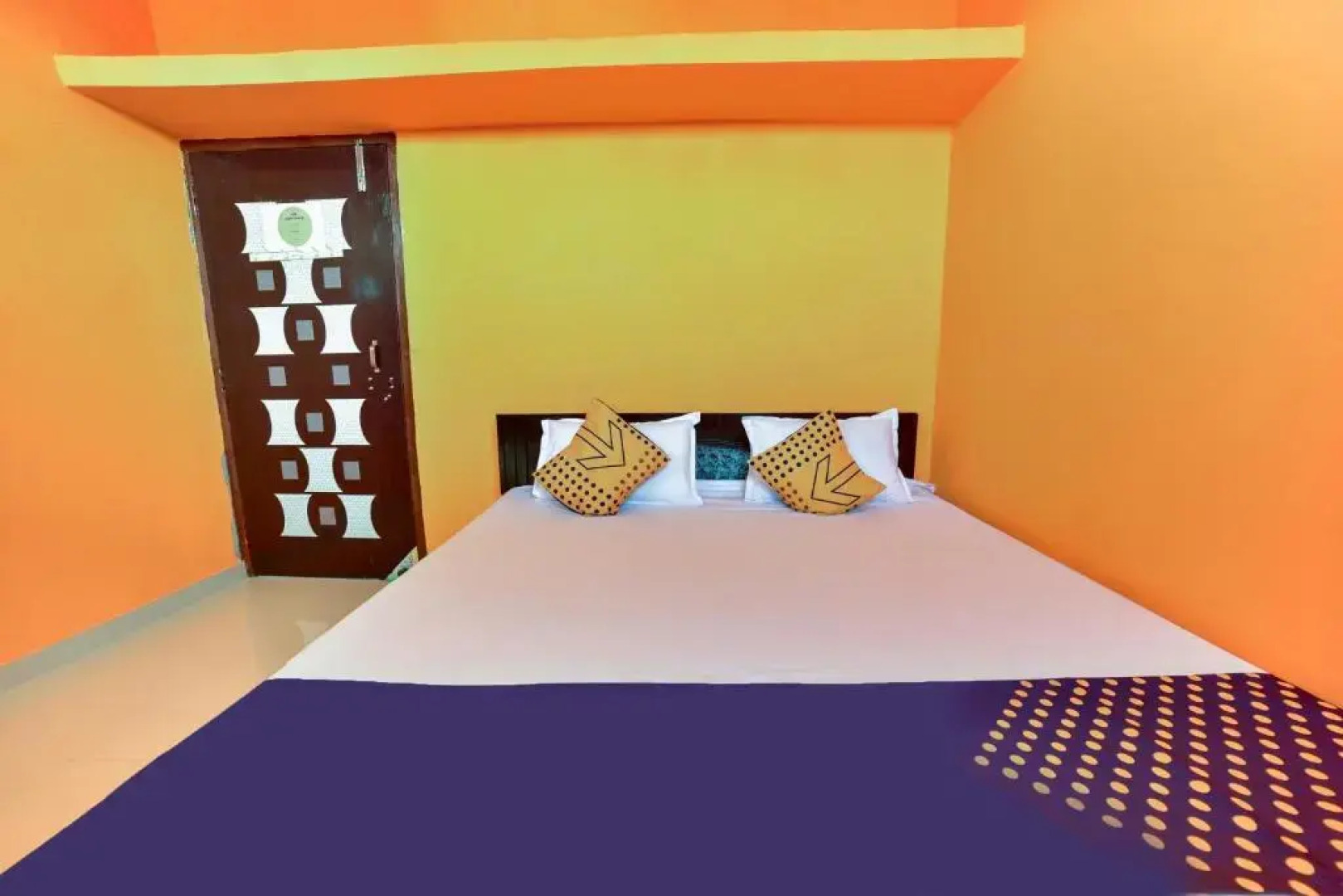 SPOT ON 61254 Lucky Guest House