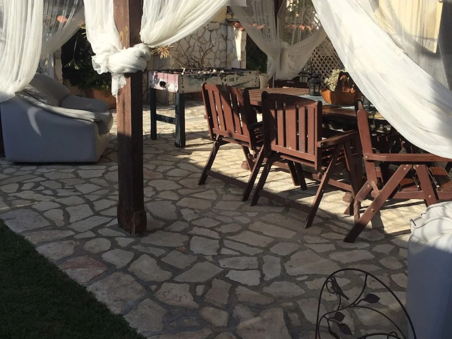 Lavish Holiday Home in Napoli With Swimming Pool