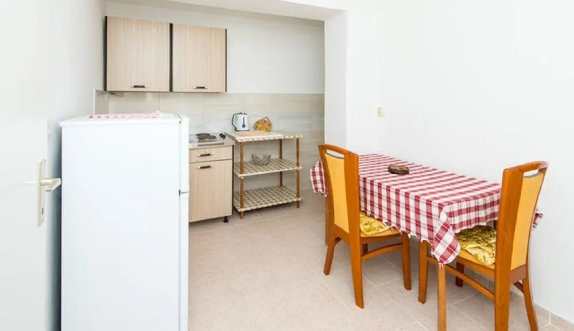 Kingslanding Old Town Hostel