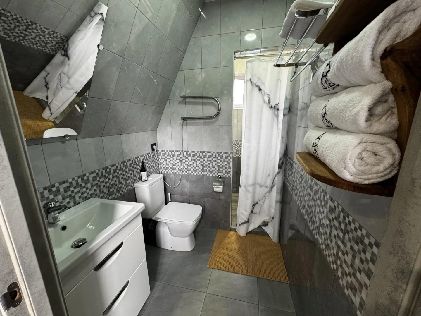 A-house (А-хаус)