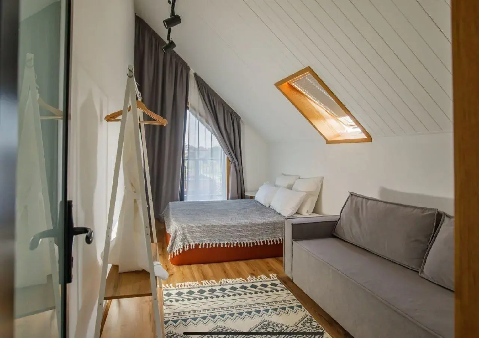 Коттедж на улице Береговая 1