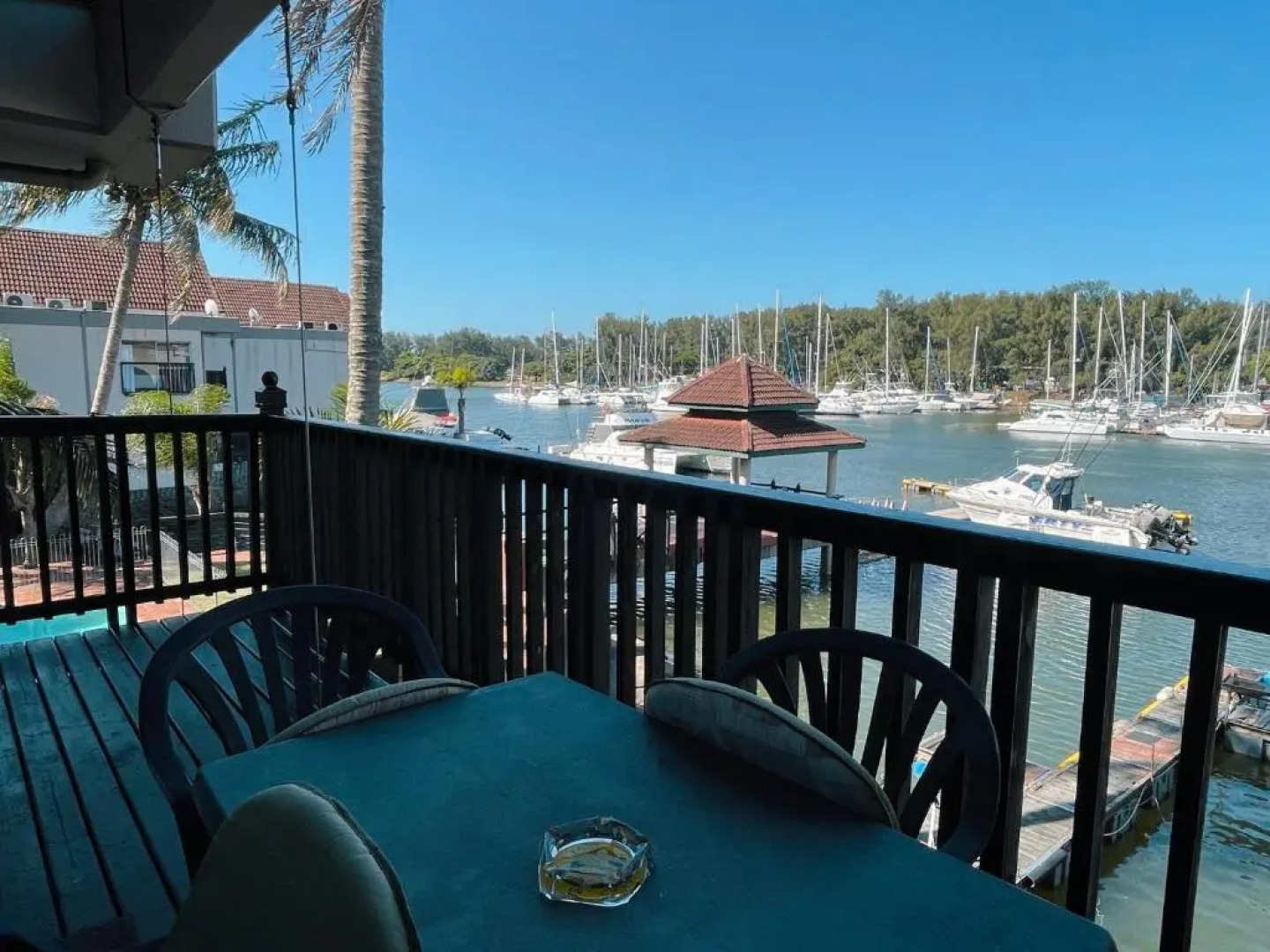 Waterfront 2 Bedroom Apartment