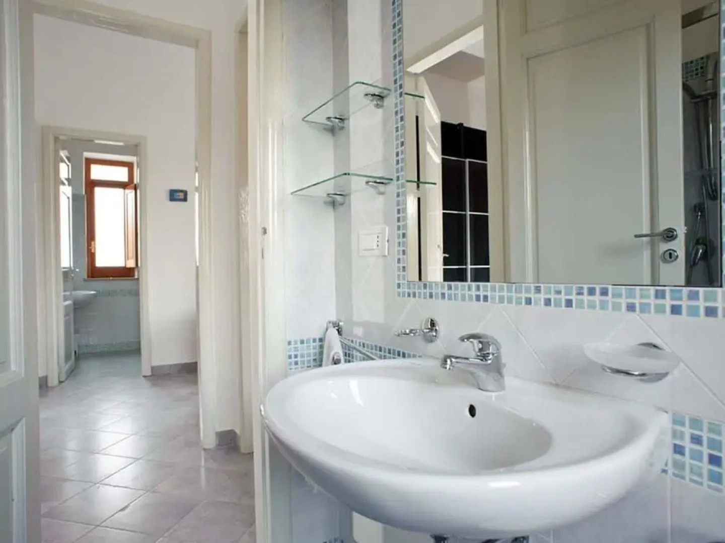 Detached Villa in an Excellent Location, Only 200 Meters From the Sea!