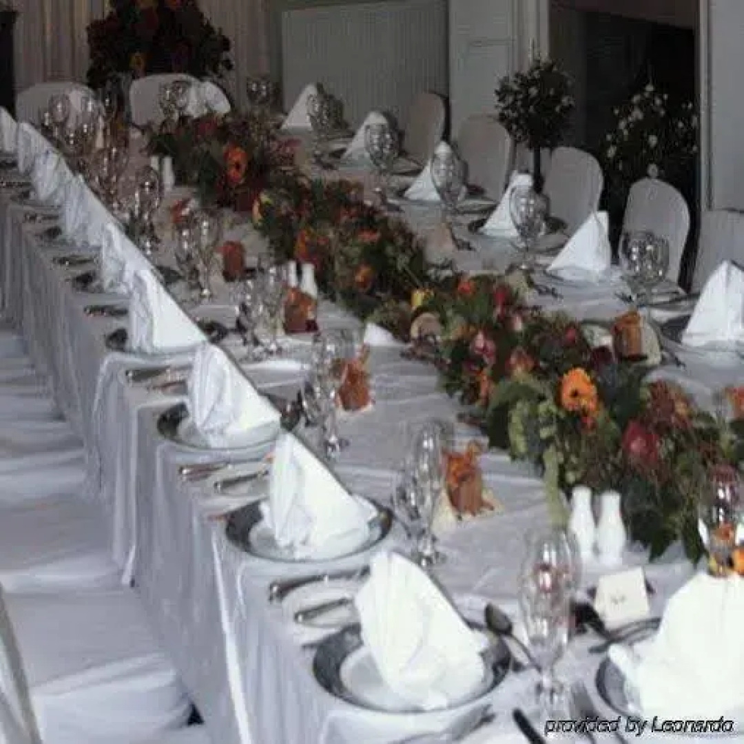 Woodlands Country House