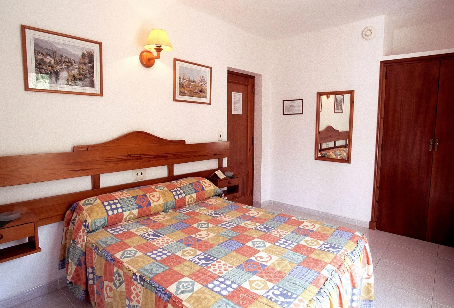 Hostal Sa Paissa - Adults Only