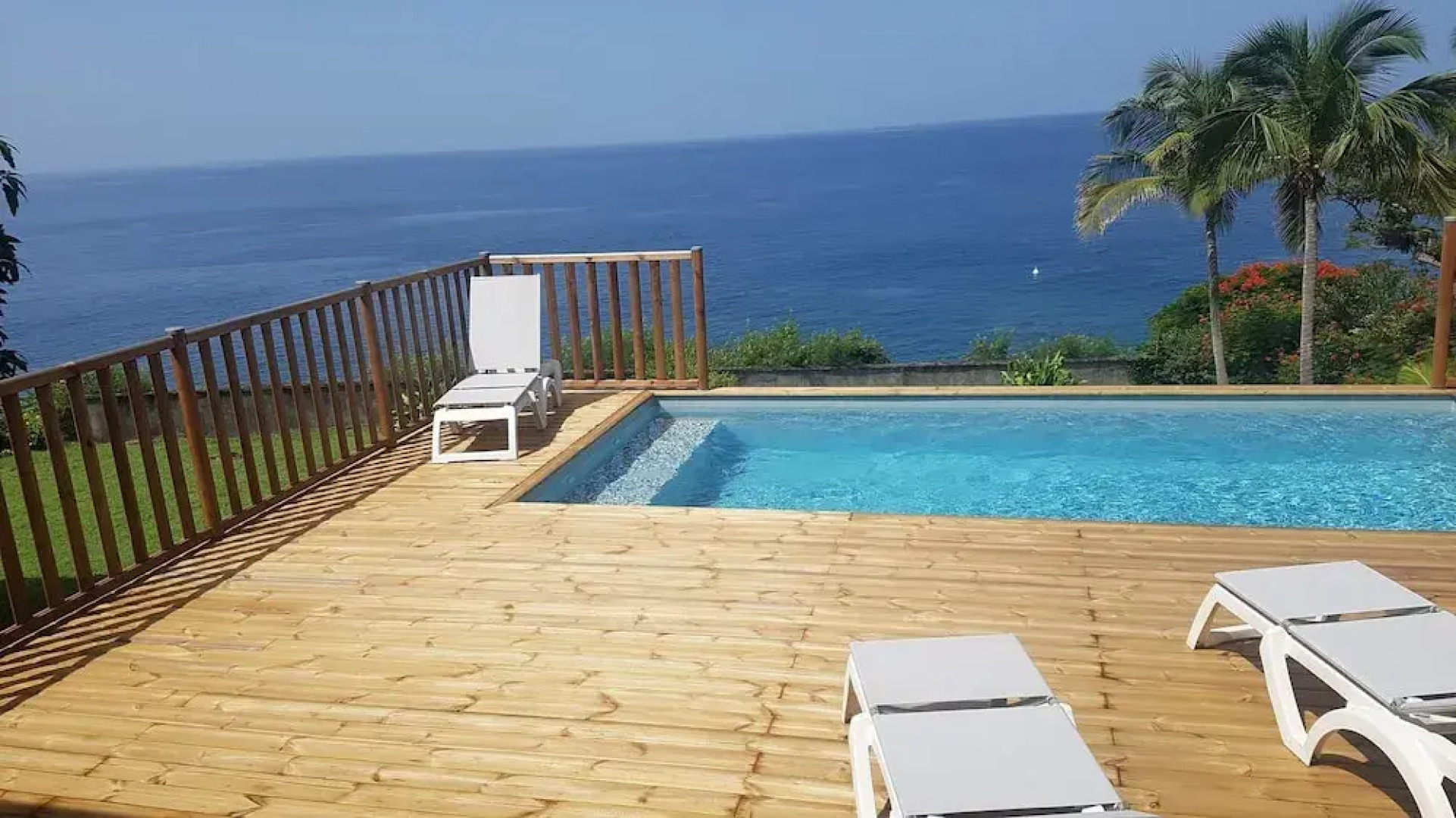 House With 4 Bedrooms in Bouillante, With Wonderful sea View and Enclosed Garden - 2 km From the Beach