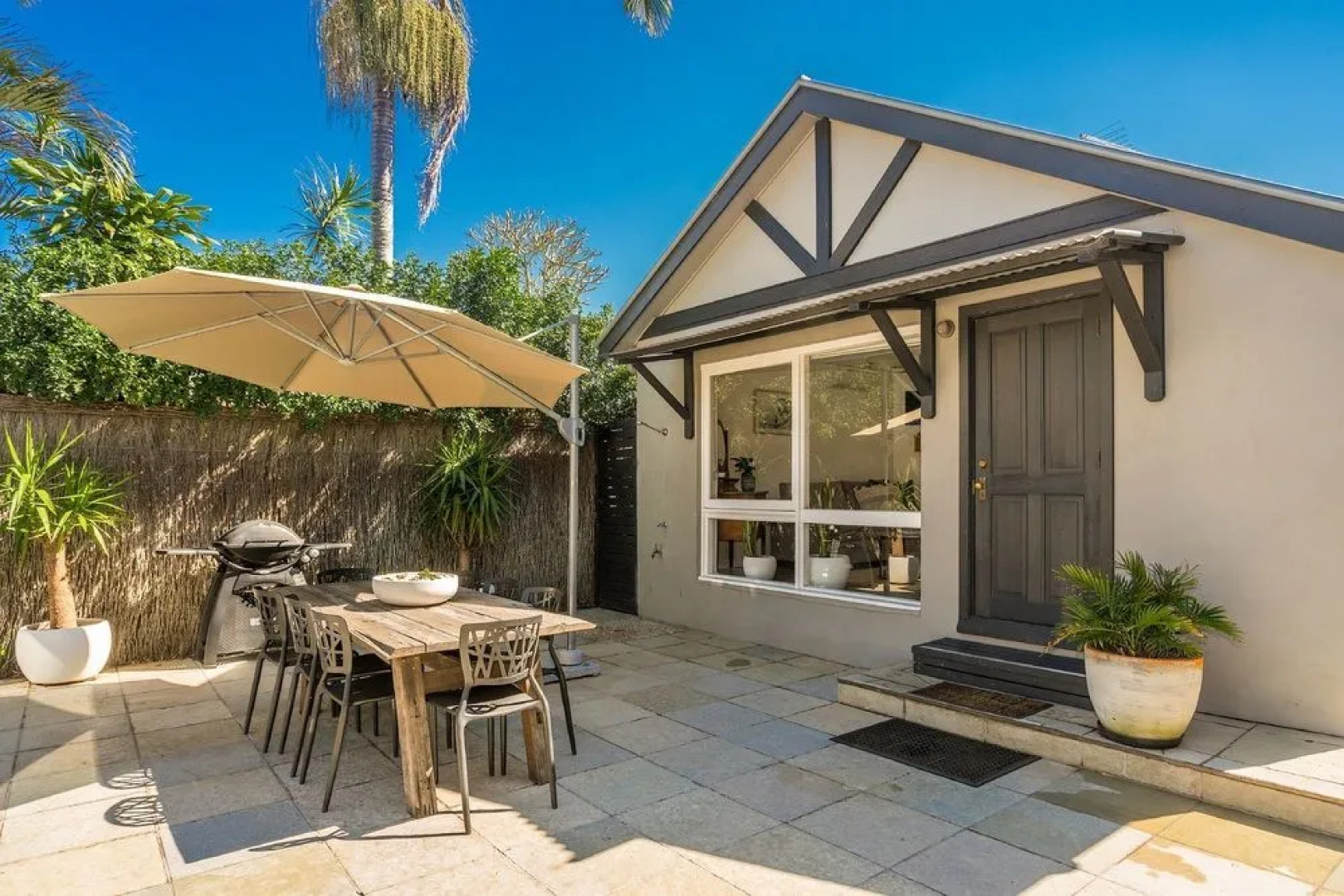 A PERFECT STAY - 3 Little Pigs