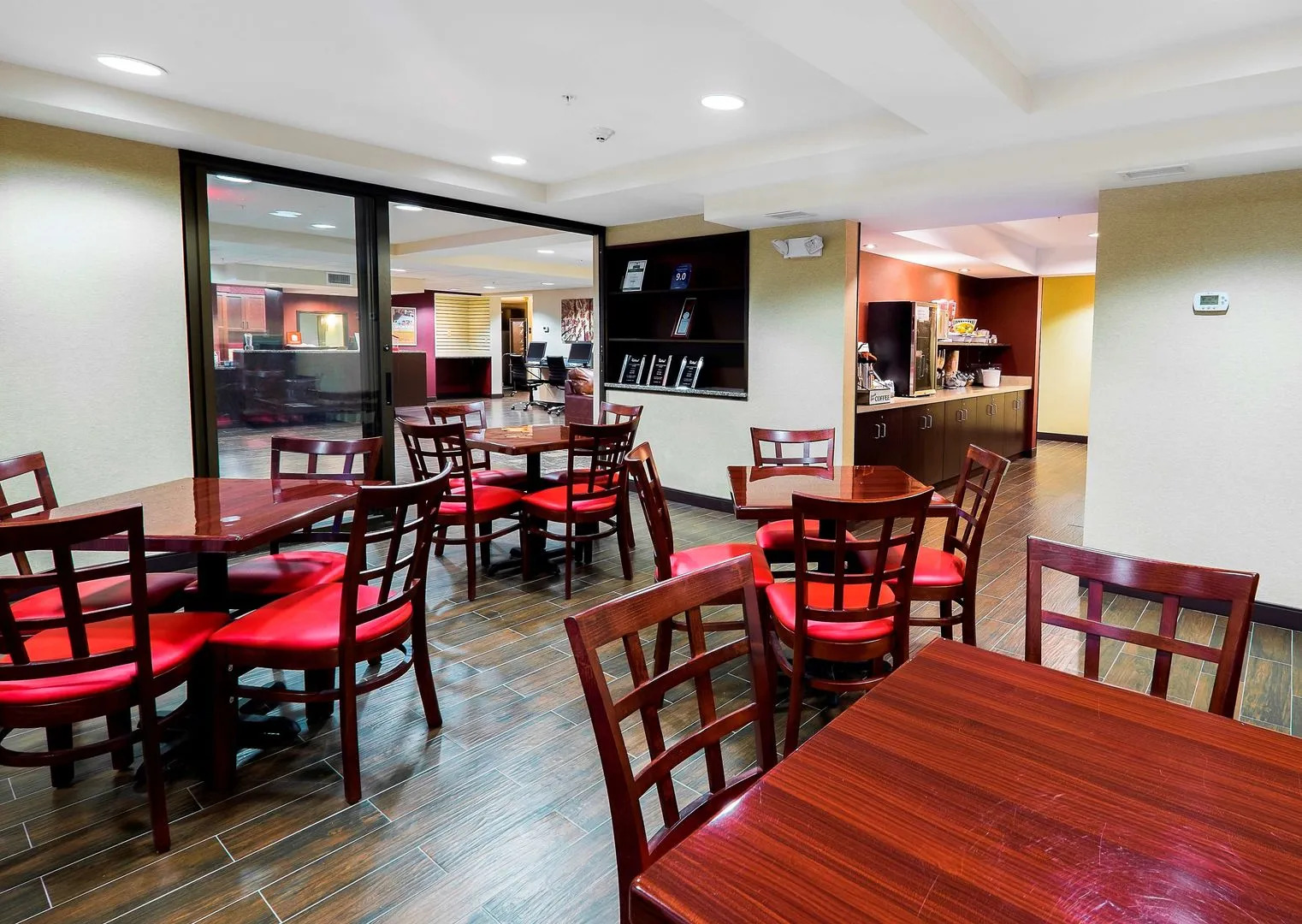 Red Roof Inn PLUS+ & Suites Malone