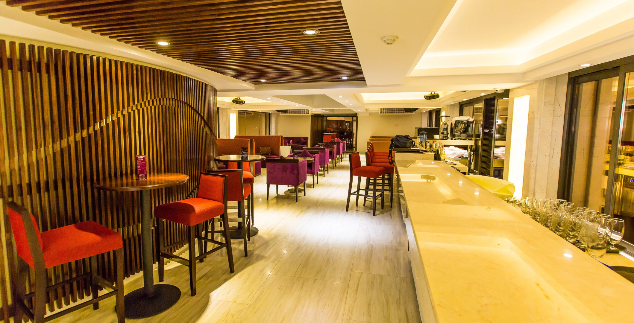 Holiday Beach Hotel Danang