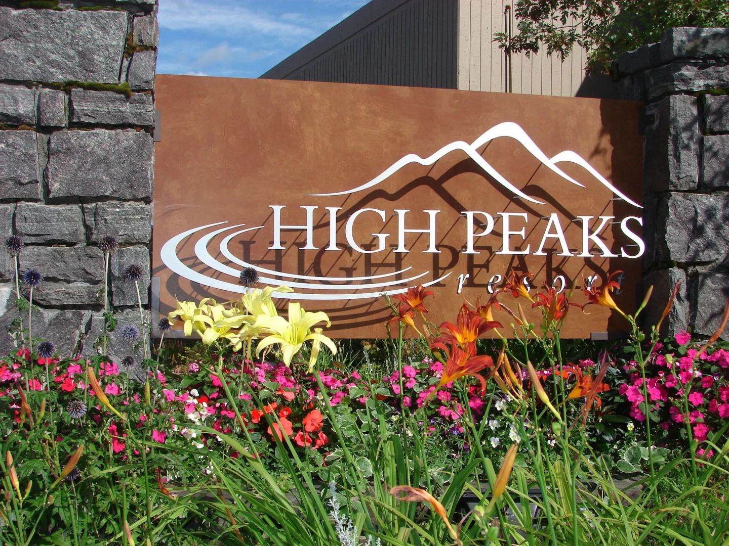 High Peaks Resort