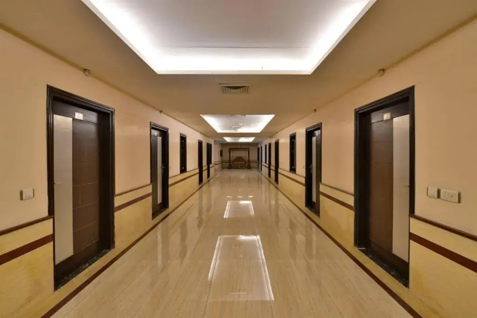 Jyoti Hotel & Restaurant