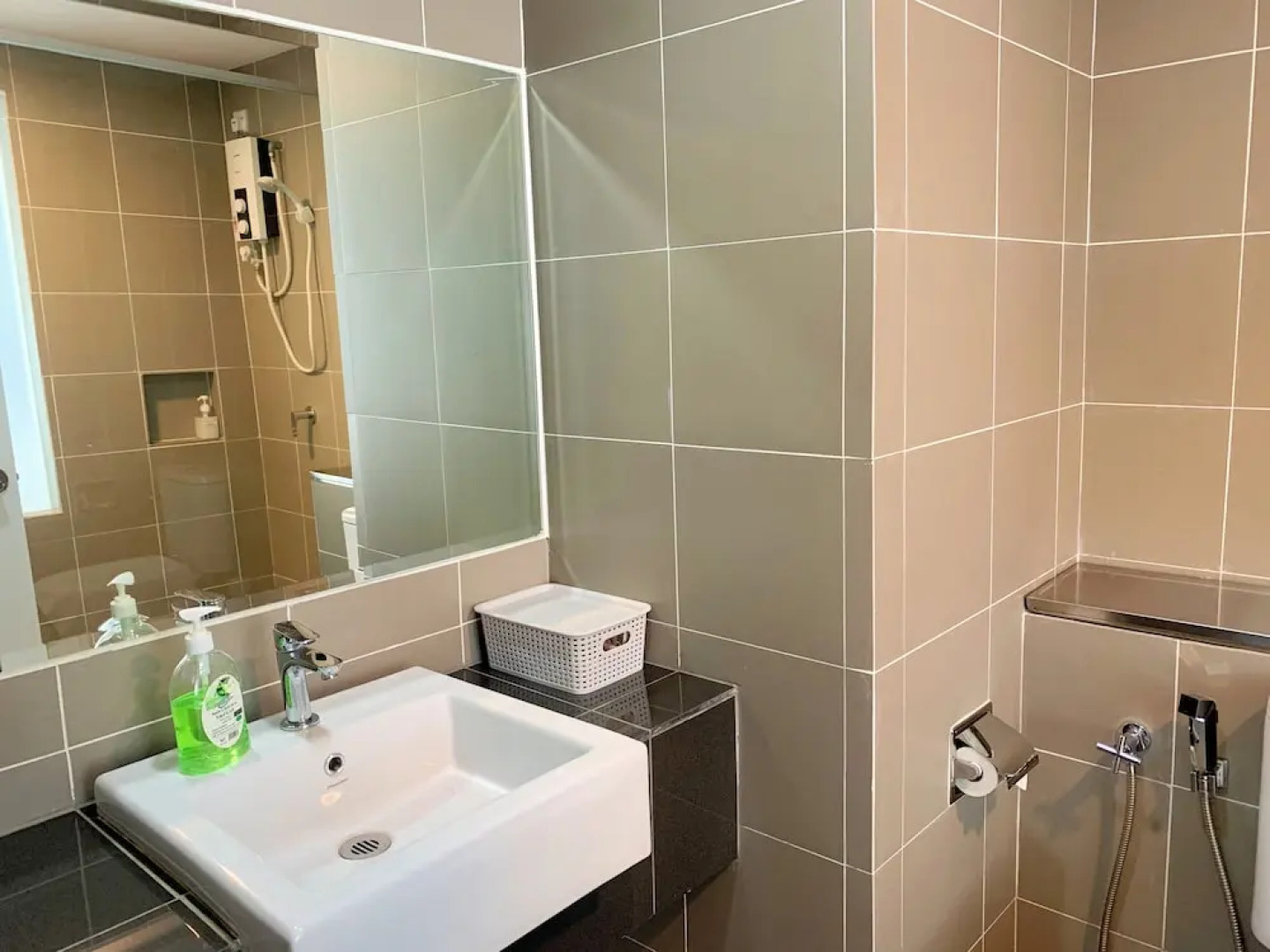 Relaxing Home @ Aeropod Sovo Studio