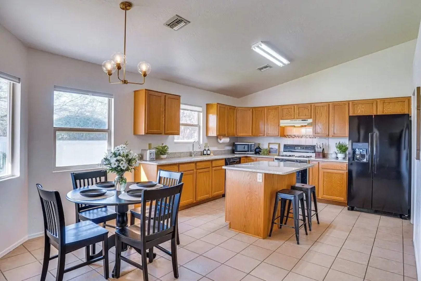 Thatcher Home w/ Fenced Backyard: 3 Mi to Downtown