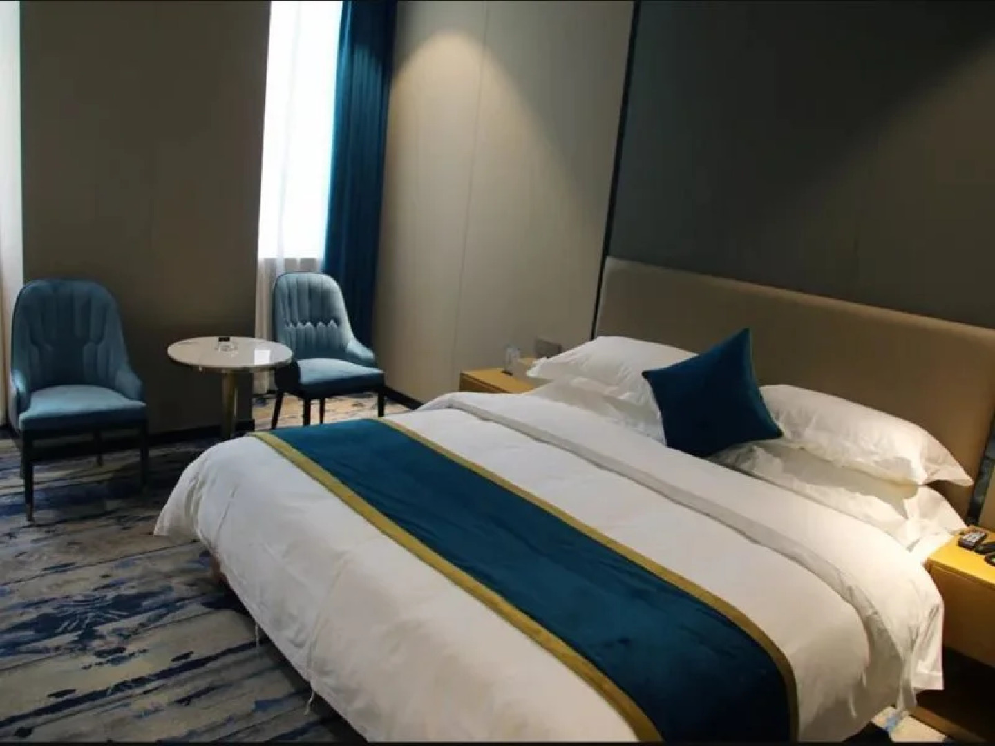 Jiang Hua International Hotel