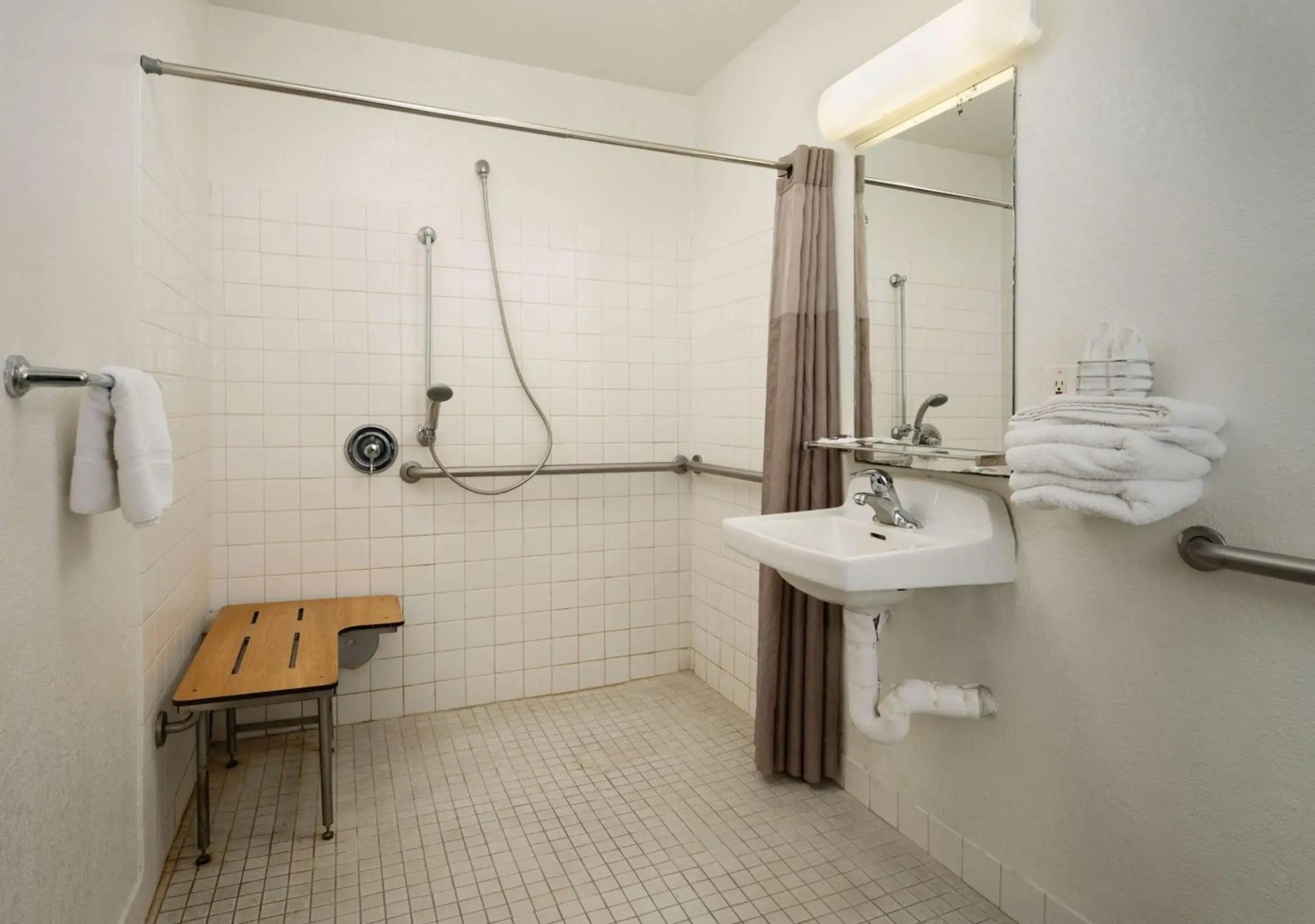 Motel 6 Camarillo, CA